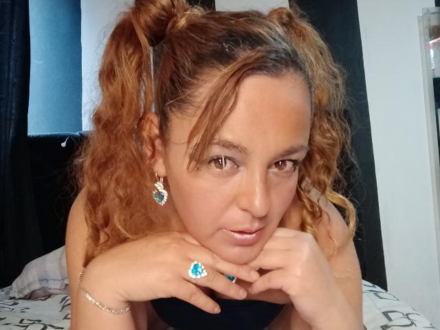 AmandaHotL - Live porn &amp; sex cam - 30172997