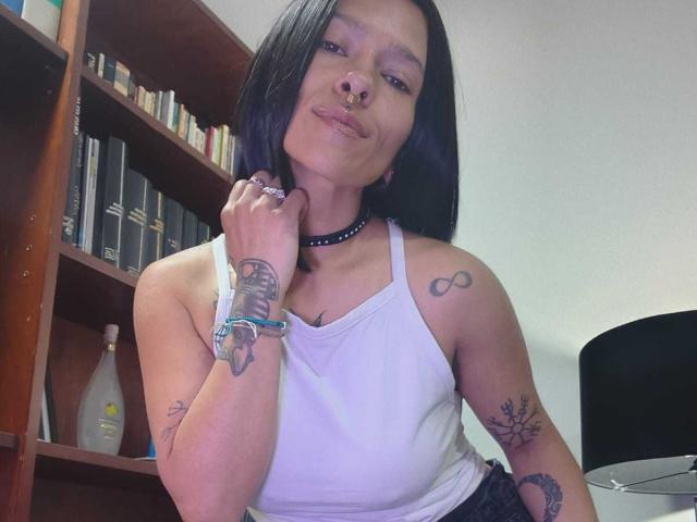 AmelieBlake - Live porn &amp; sex cam - 30175868