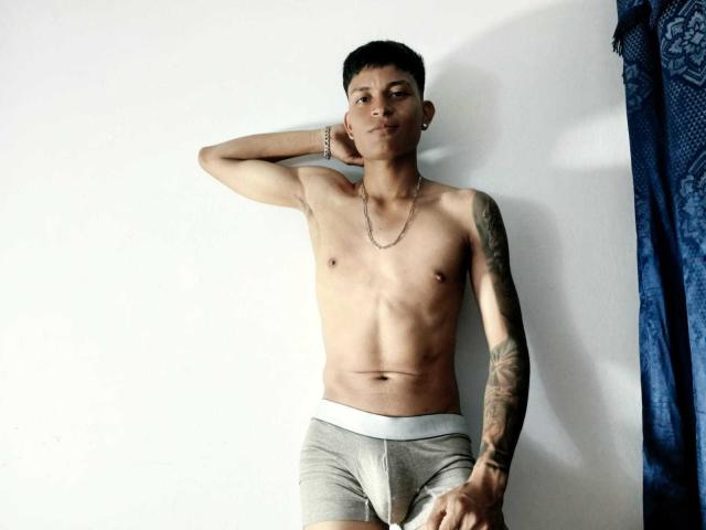 CristianDosSantos - Live sexe cam - 30179477