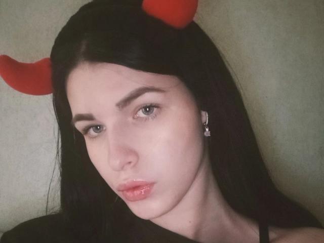DianneZarrineh - Live porn &amp; sex cam - 30180293