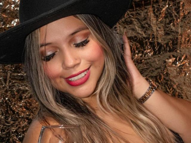 KendallBennets - Live sexe cam - 30182615