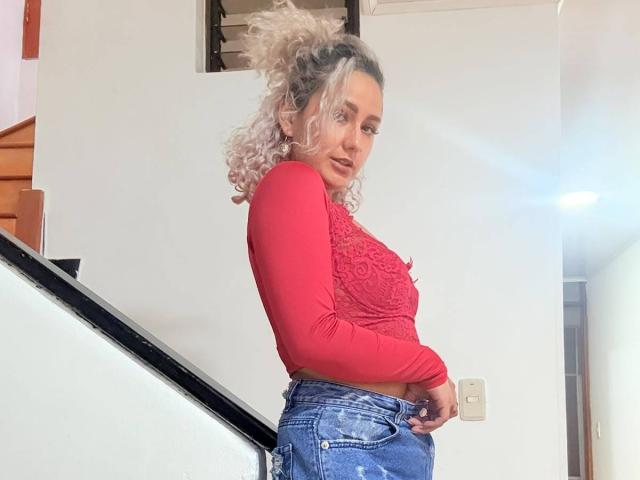 ElenaSaenz - Live porn &amp; sex cam - 30185648