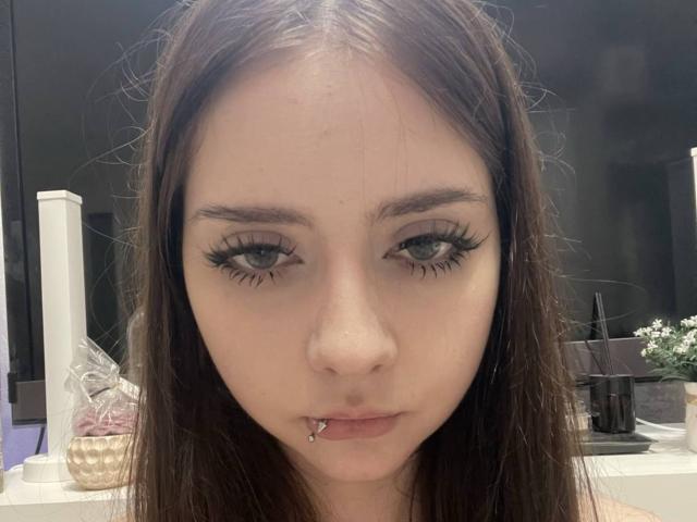 MorganCastellanoz - Live sex cam - 30191372