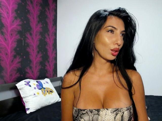 BrunetteBabe69 - Live porn &amp; sex cam - 30193481