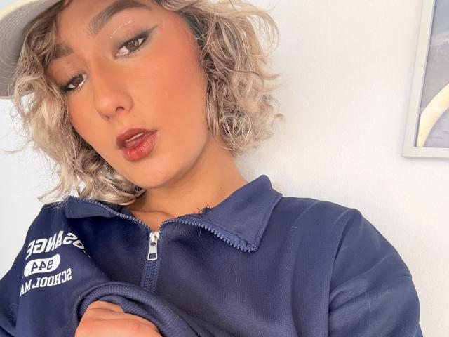 ElenaSaenz - Live porn &amp; sex cam - 30194627