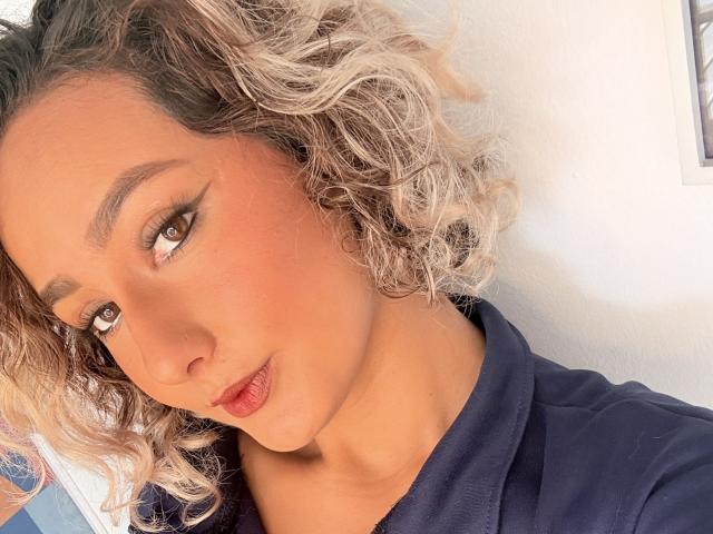 ElenaSaenz - Live porn &amp; sex cam - 30194645