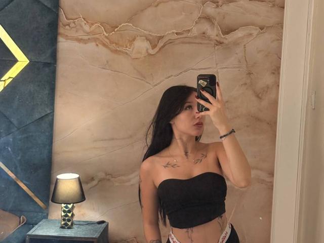 NikkiGoldX - Live porn &amp; sex cam - 30196961