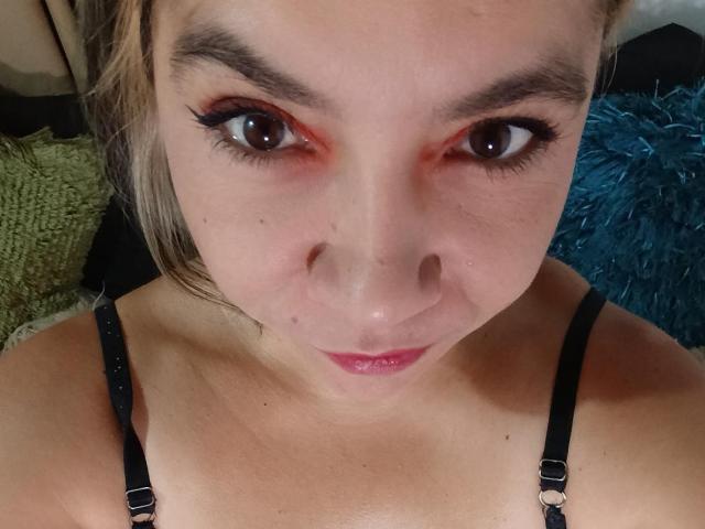 MsJustineBeaux - Live porn &amp; sex cam - 30197186