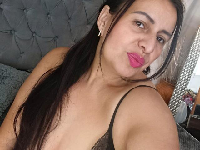 IvonnaLune - Sexe cam en vivo - 30200507