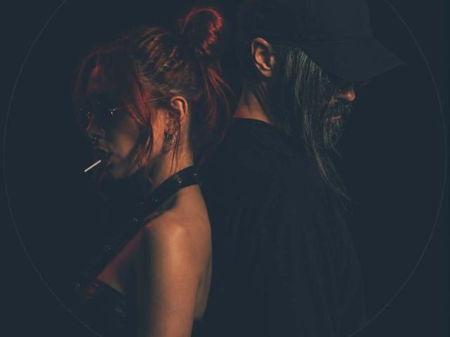 ModeeviL - פורנו בשידור חי ומצלמת סקס - 30205238