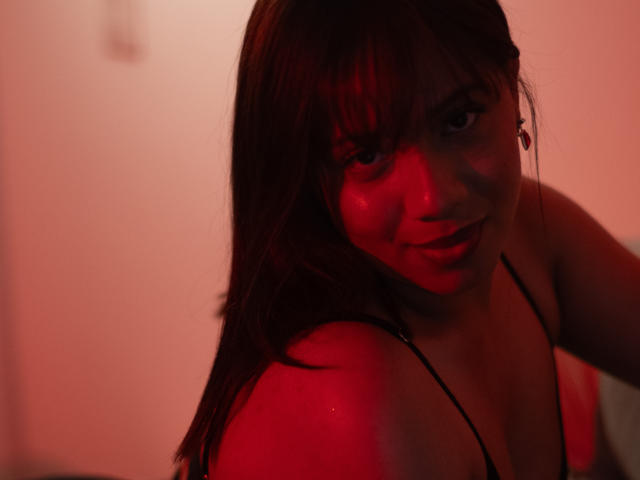 ZaraBlaze - Sexe cam en vivo - 30210095