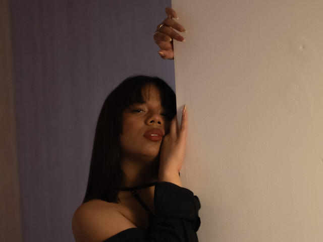 ZaraBlaze - Live sexe cam - 30210125
