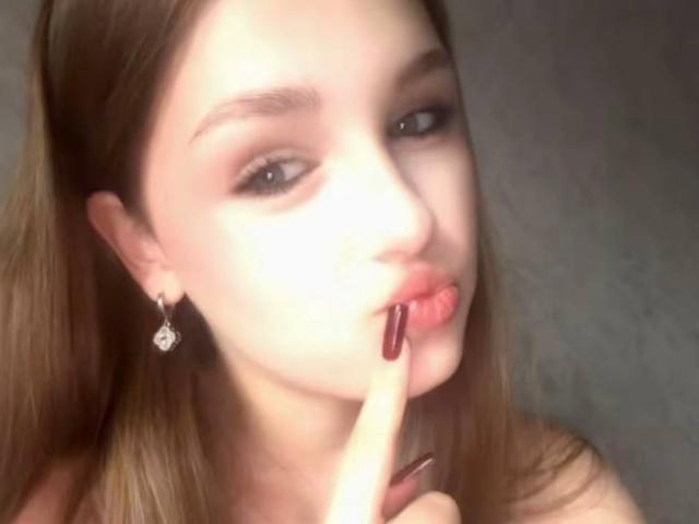 MelisaMagnie - Live sexe cam - 30211283