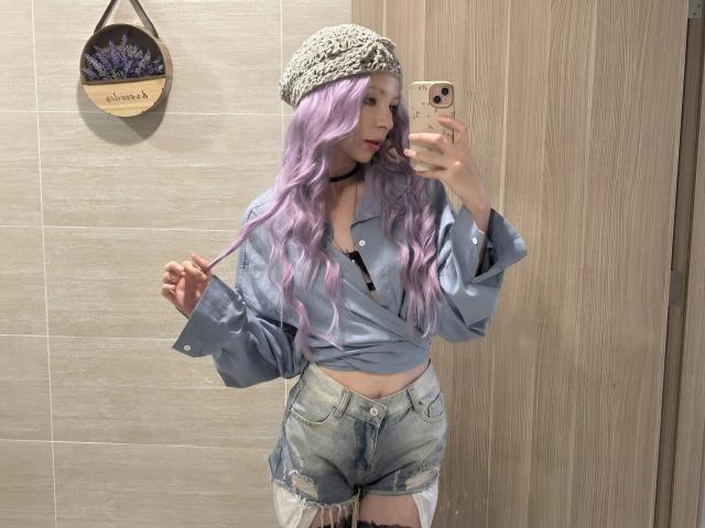 ChloeMoreaux - Live porn &amp; sex cam - 30213650