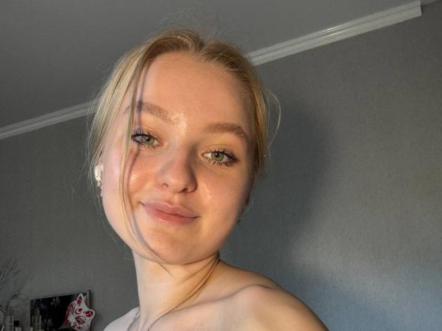 NievesMegee - Live sex cam - 30214331