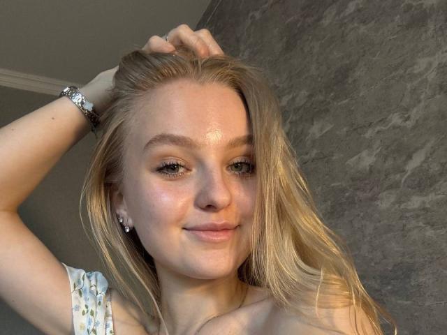 NievesMegee - Live sex cam - 30214346