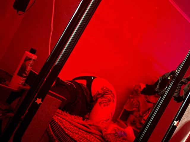 FoxyKissis - Sexe cam en vivo - 30222305