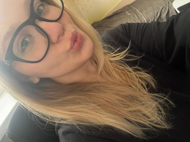CherSartell - Live porn &amp; sex cam - 30222734
