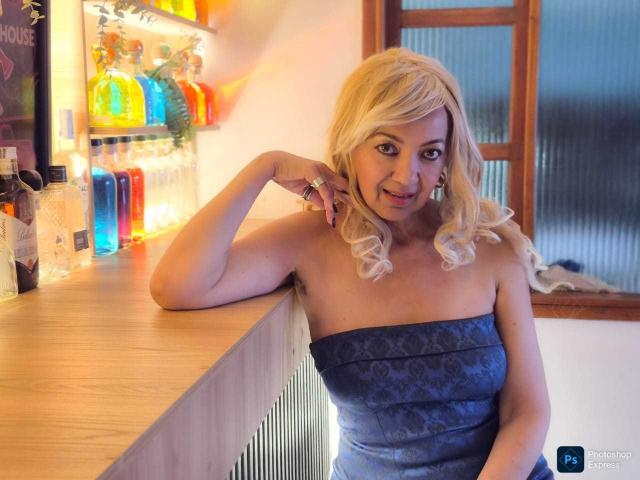 AmelieLux - Live sexe cam - 30226079