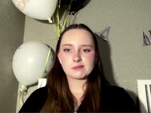 LatrinaBouffard - Live sex cam - 30227342