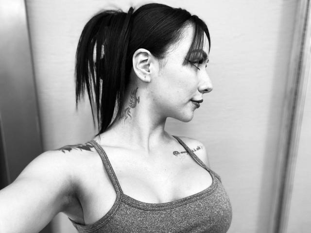 ValeryHarllow - Sexe cam en vivo - 30230414