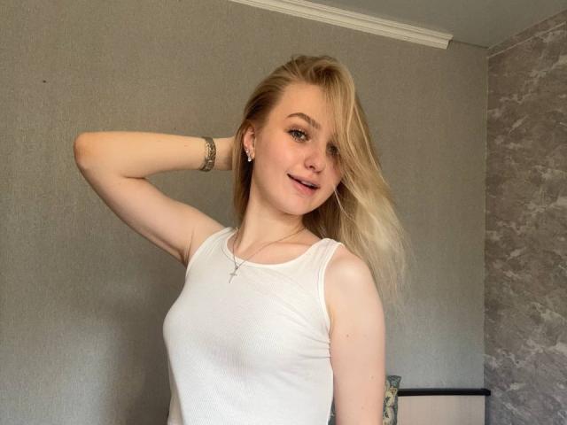 NievesMegee - Live sex cam - 30233675