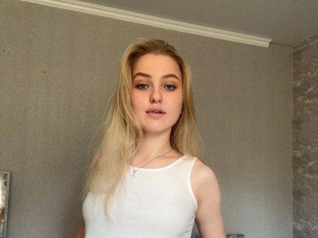 NievesMegee - Live sex cam - 30233678