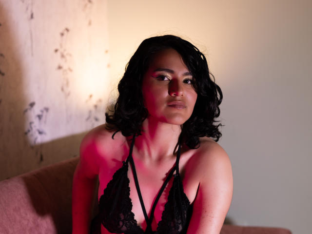 EllyJhones - Sexe cam en vivo - 30234611