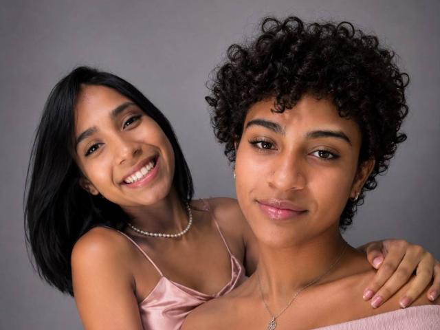 ValeryAndDarianny - Sexe cam en vivo - 30235535