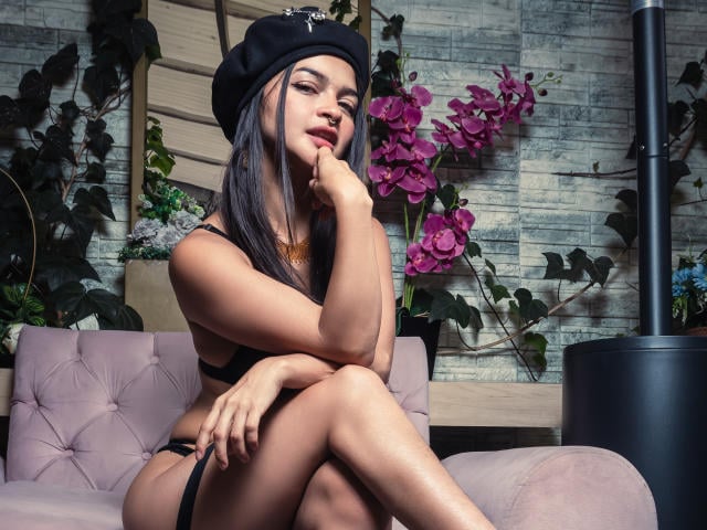 LucyySky - Live porn &amp; sex cam - 30240569