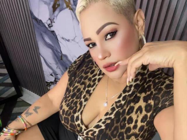 GianellaCox - Live porn &amp; sex cam - 30248918