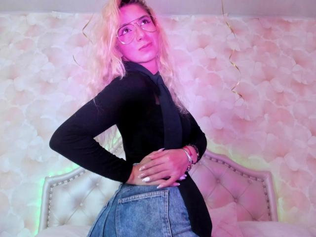 SophieTeller - Live porn &amp; sex cam - 30250517
