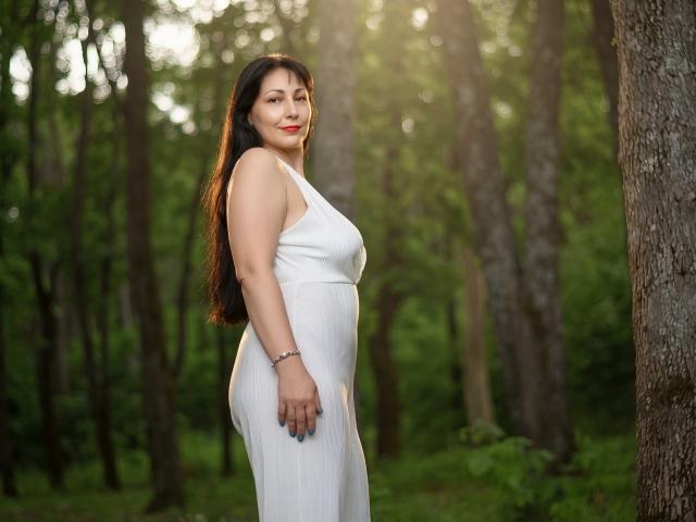 LiluGrants - Élő pornó és szexkamera - 30251471