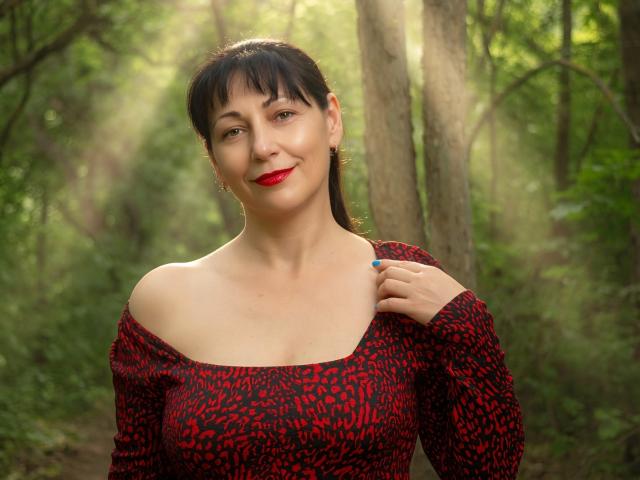 LiluGrants - Élő pornó és szexkamera - 30251486