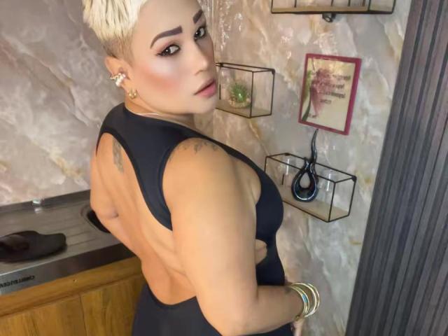 GianellaCox - Live porn &amp; sex cam - 30259181