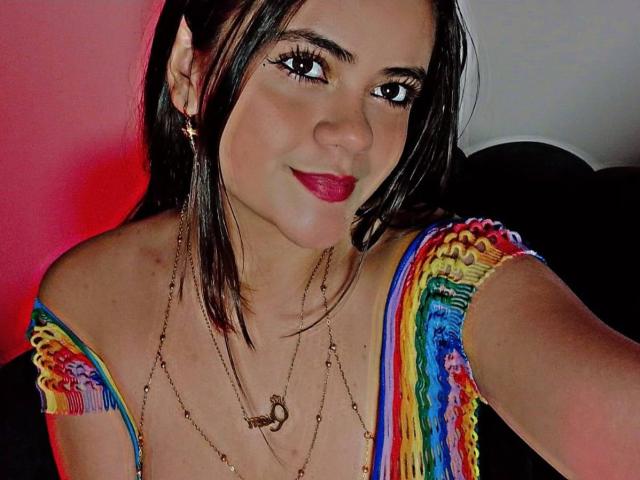 EmilyColsson - Live Sex Cam - 30268403