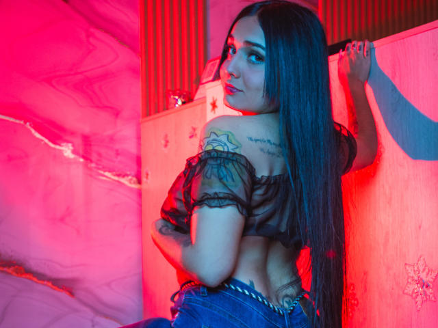 DaniielaVega - Sexe cam en vivo - 30268577
