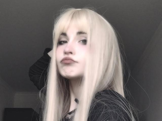 EmelyDilsaver - Sexe cam en vivo - 30270710