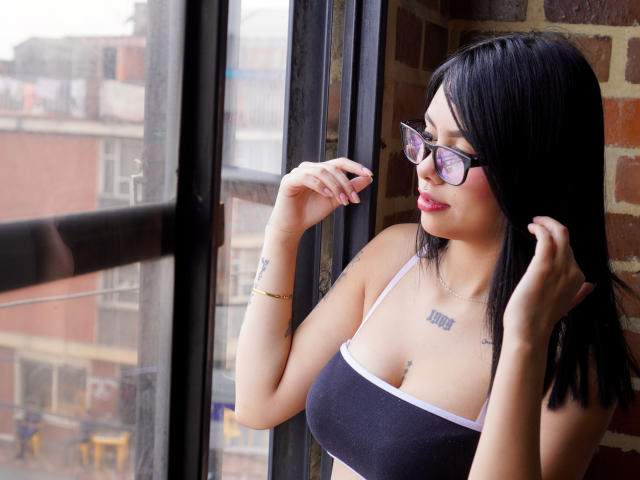 NyraVale - Live porn &amp; sex cam - 30272600