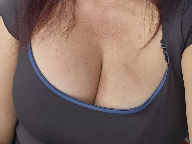 AlessiaRed - Live porn &amp; sex cam - 30273158