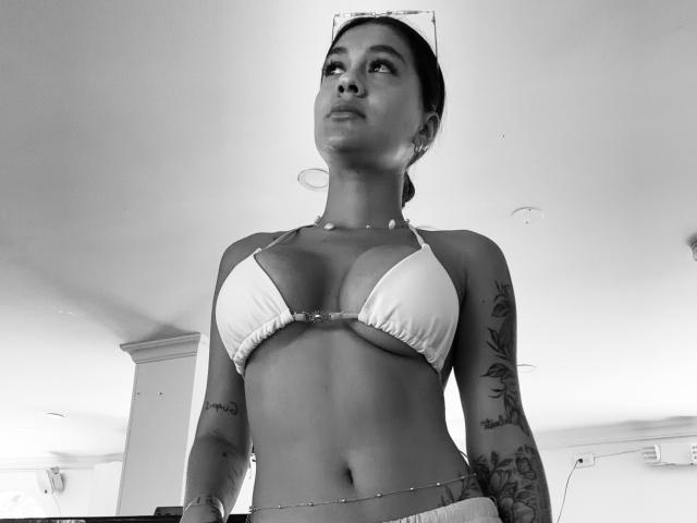 ThaliaAres - Live sex cam - 30275444