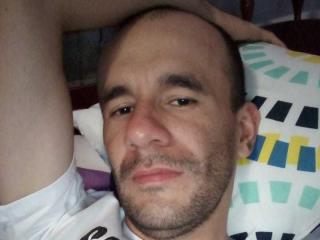 Watch  HotBabeGuy live on XLoveCam