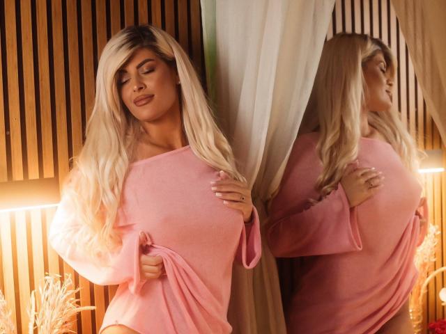 SalmaRoze - Live porn &amp; sex cam - 30293003