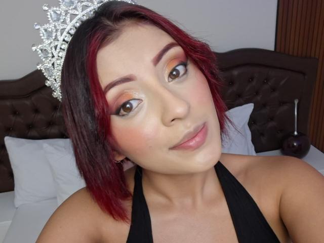 LizBonnet - Live Sex Cam - 30295808