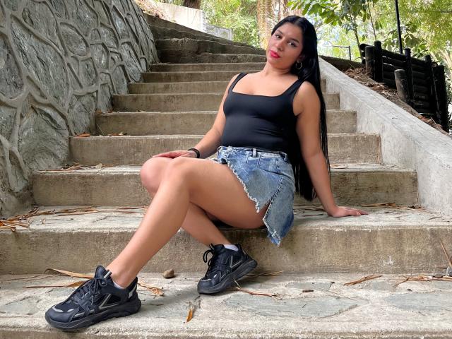 MelodyRoss - Live Sex Cam - 30295940