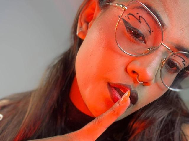 LilithRussoo - Live sexe cam - 30296297