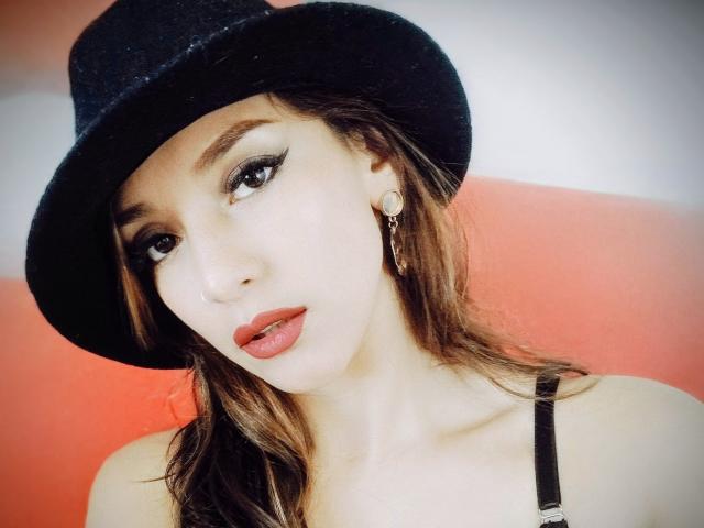 HotCaroline69 - Live porn &amp; sex cam - 30296798