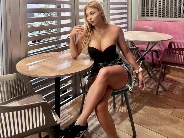 AngelaDeker - Sexe cam en vivo - 30300590