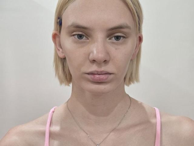 ErmelindaFlowers - Sexe cam en vivo - 30301349