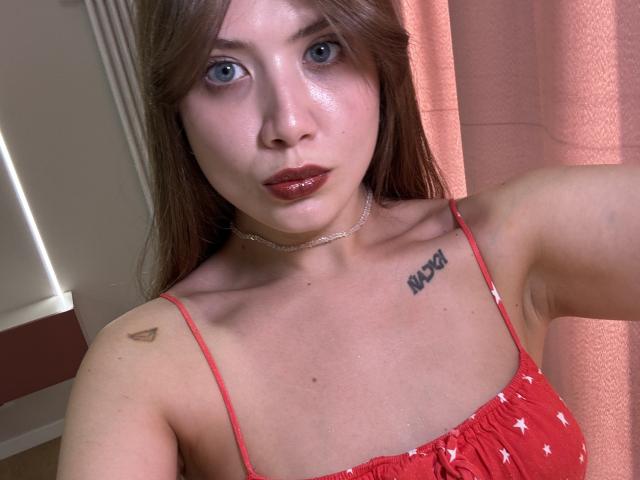 HotCaramelsTrio - Live Sex Cam - 30302936